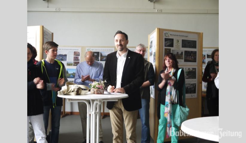 Oliver Conz, Vorsitzender der HGON, spricht zum 10j&auml;hrigen Bestehen der Naturschutzscheune.