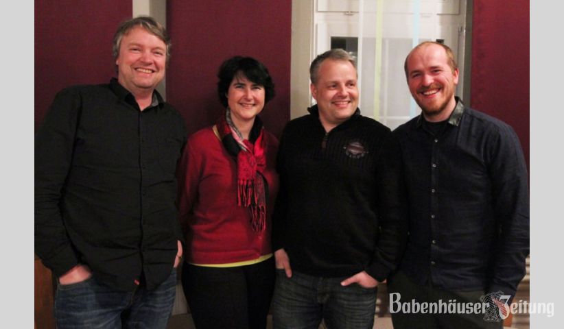 Martin M&uuml;nch, Petra St&uuml;tzer, Alexander Ruzicka und Klaus Sch&uuml;ller wurden in ihren &Auml;mtern von den Vereinsmitgliedern best&auml;tigt.