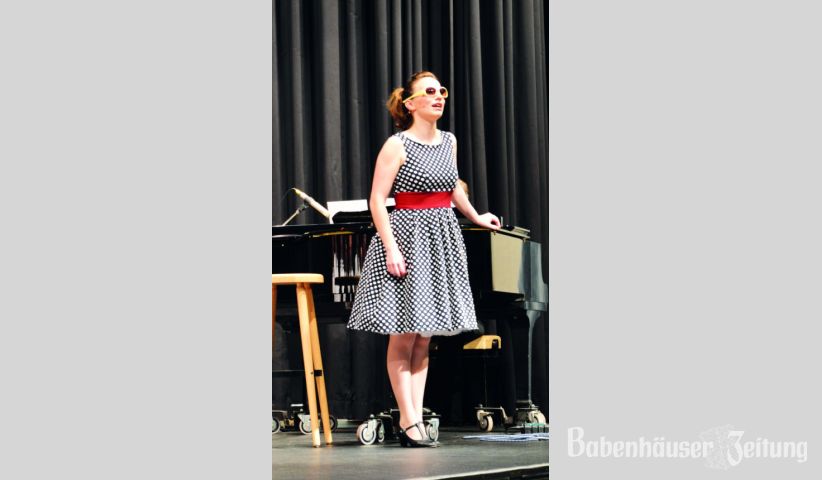 Kristin Riegelsberger im Petticoat.