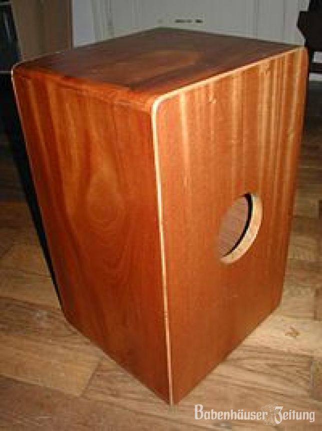 „CajónBau“ & „Trommeln mit der Cajón“ Babenhäuser Zeitung