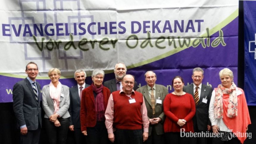 Eine weiße Rose zum Abschied | Babenhäuser Zeitung